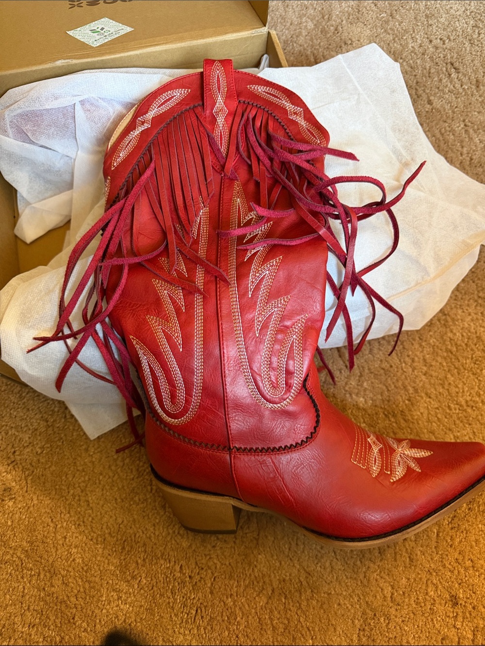 Women's Red Fringe Western Cowboy Boots - Picture 4 of 5
